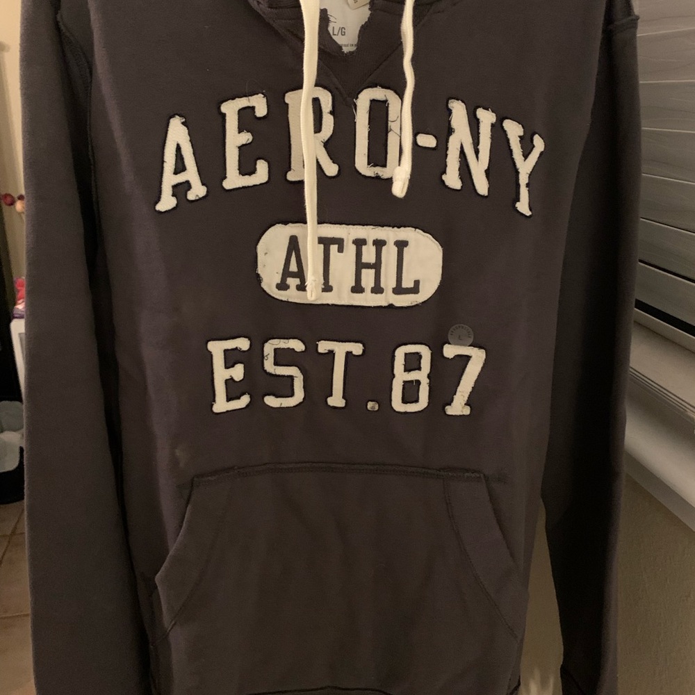 Men’s Aéropostale Large Sweater